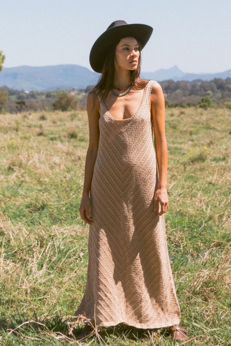 Grace Chevron Maxi - Biscuit