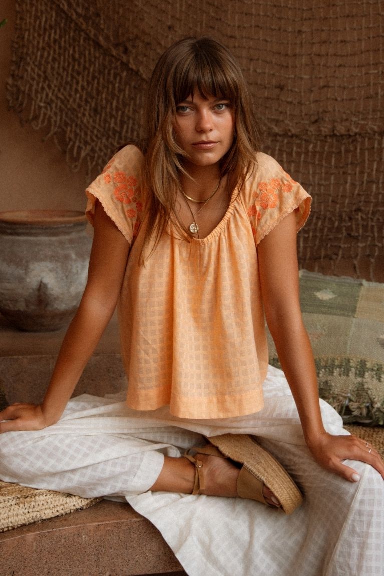 Betty Embroidered Top - Apricot