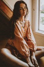 Load image into Gallery viewer, Clementine Vest - Nectar
