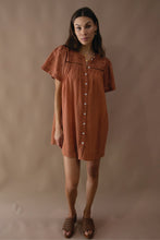 Load image into Gallery viewer, Juniper Smock Dress - Spice
