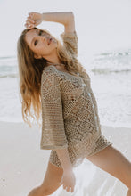 Load image into Gallery viewer, Maggie Crochet Shorts - Fawn
