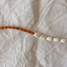 Load image into Gallery viewer, Marigold Necklace - Amber &amp; Shell
